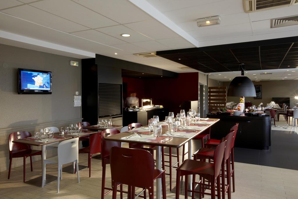 Campanile Saint-Quentin-En-Yvelines Hotel Montigny-le-Bretonneux Restaurant billede